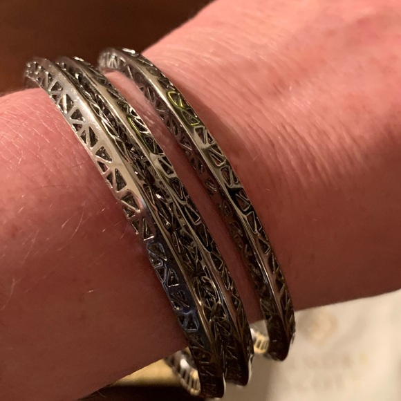 Kendra Scott Silver Bangle Bracelets Set of 3 - Picture 4 of 8